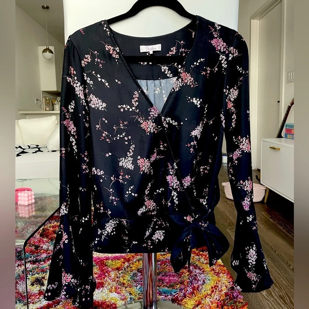 Parker Plum Blossom Floral Chiffon Wrap Blouse Bell Sleeve Tie Waist Surplice XS